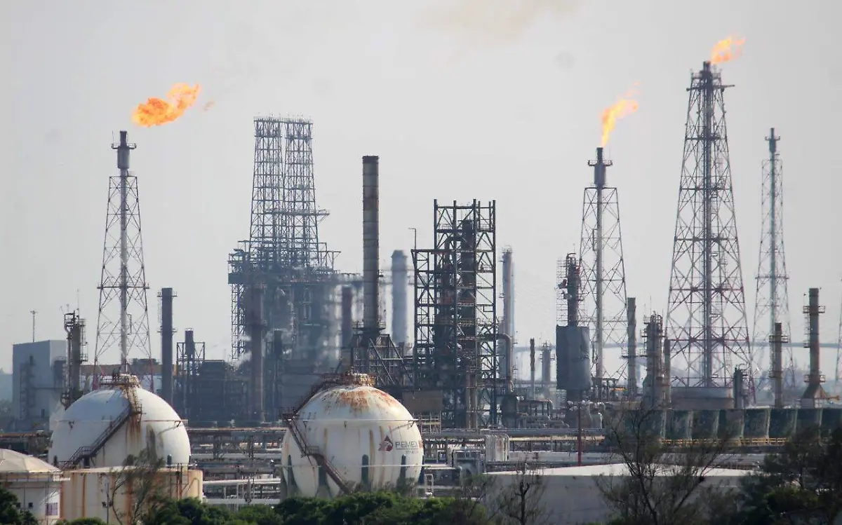 La refinería Francisco I. Madero y producción que ejerce 